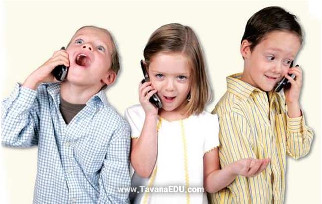 استفاده از تلفن همراه در کودکان و آداب معاشرت